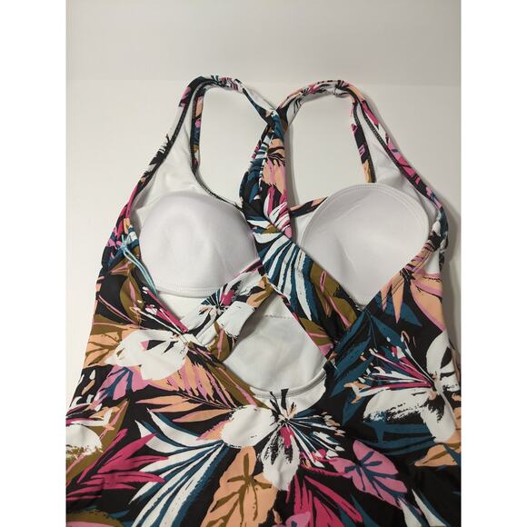Kona Sol One Piece Swimsuit Tropical Twist Back Medium 8-10 Floral Plants - Picture 5 of 11